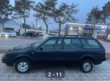 Volkswagen: Volkswagen Passat: 1990 г., 1.8 л, Механика, Бензин, Универсал