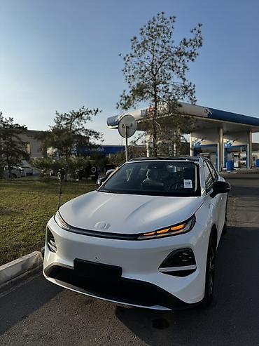 Changan: Changan Qiyuan Q05: 2026 г., 6.3 л, Автомат, Электромобиль, Хэтчбэк — 1