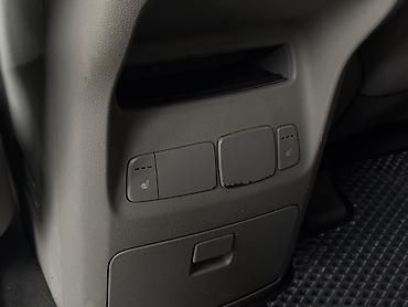 Kia: Kia Carnival: 2017 г., 2.2 л, Автомат, Дизель, Минивэн — 13