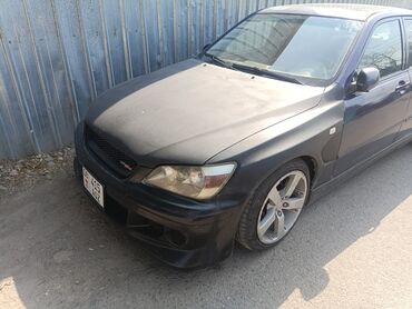 авто пленка: Lexus IS: 2000 г., 2 л, Механика, Бензин, Седан