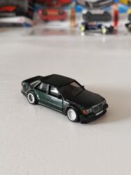 qurtqa modelleri: Mercedes, 2020 il, 1:64, Dəmir