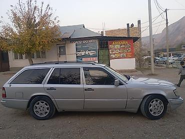 жак бу: Mercedes-Benz W124: 1993 г., 3.2 л, Кол менен иштөөчү, Бензин, Универсал — 3