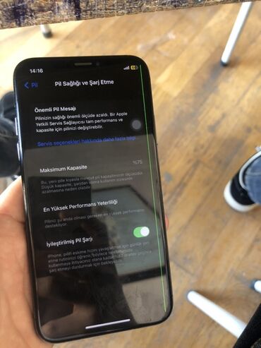 Apple iPhone: IPhone X, Qara, Qırıq — 3