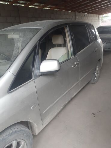 тацота ист: Toyota Ipsum: 2002 г., 1.5 л, Автомат, Бензин, Универсал