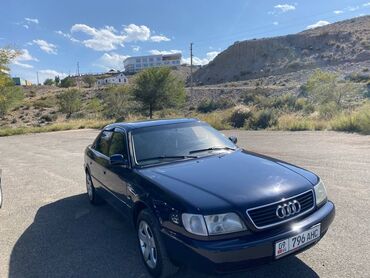 чехлы на ми: Audi A6: 1995 г., 2.6 л, Механика, Бензин, Седан