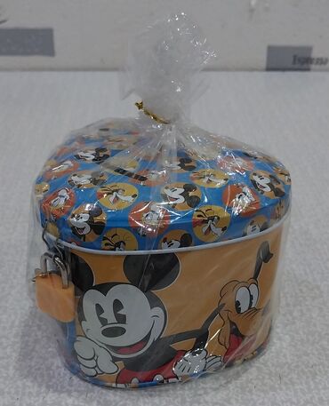 Uşaqlar üçün digər mallar: Pul qabı satılır, təzədir, materialı metaldır. Çox maraqlı görünüşü — 10