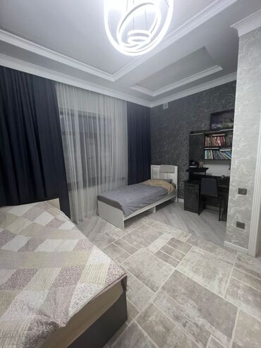 Продажа домов: Дом, 130 м², 5 комнат, Агентство недвижимости, Дизайнерский ремонт
