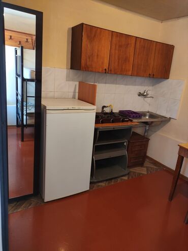 günəşlidə 1 otaqlı evlər: 16 kv. m, 1 otaqlı, Kombi, Qaz, İşıq