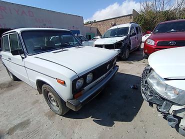 VAZ (LADA): Ön və arxa buferleri satılır əla vəziyyətdə 180 biri 90 azn — 2