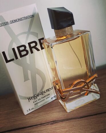 snegarice ženske: Novi YSL parfem Libre je miris slobode, namenjen onima koji žive po