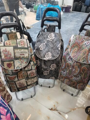 Çantalar: Təkərli Bazar çantaları Yüngül və keyfiyyətli material Sağlam və iri
