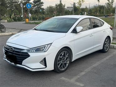 авто в рассрочку без процентов: Hyundai Elantra: 2019 г., 1.6 л, Автомат, Бензин, Седан