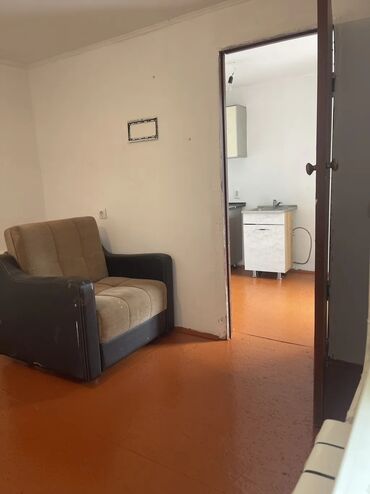Долгосрочная аренда домов: 25 м², 1 комната, Теплый пол, Бронированные двери, Забор, огорожен