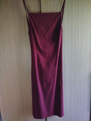 haljine od americkog satena: Terranova One size, bоја - Ljubičasta, Koktel, klub, Na bretele