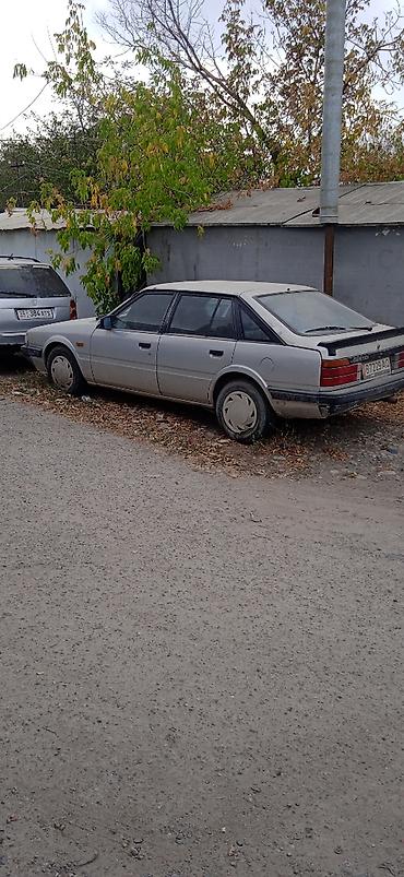 old man: Mazda 626: 1986 г., Механика, Бензин, Хэтчбэк — 2