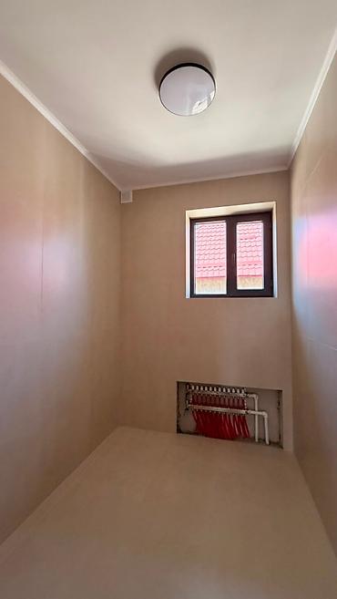 Продажа коттеджей и домов: 6 комнат, 370 м², 4 соток, Бишкек — 11