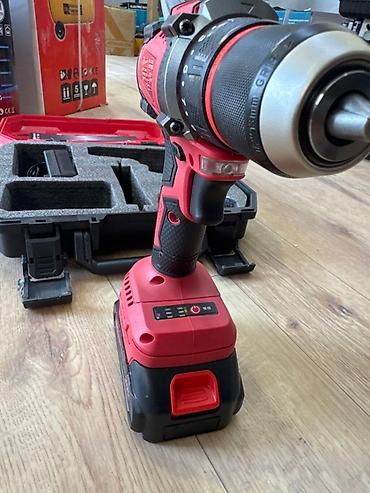 dewalt dcd794d1: Аккумуляторная дрель-шуруповерт (безщеточная) Комплектация: - — 3