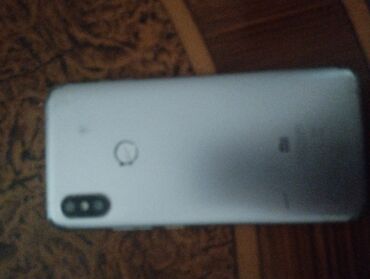 Xiaomi: Xiaomi Mi A2 Lite, 32 GB, rəng - Boz, 
 Barmaq izi