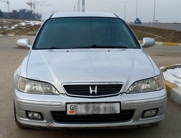 Honda: Honda Accord: 1999 г., 1.8 л, Механика, Бензин, Седан