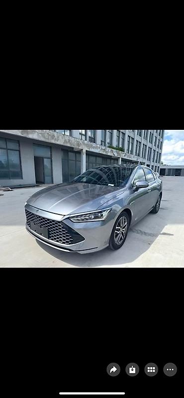 BYD: BYD Qin: 2022 г., 1.5 л, Гибрид, Седан — 7