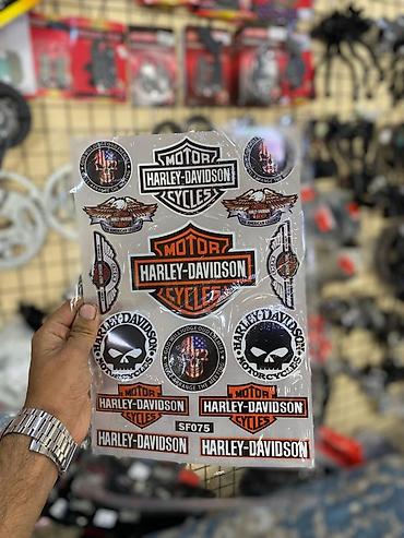 bmw 120: Motosiklet üçün brend stiker dəstləri Məzmun: - Harley-Davidson — 1