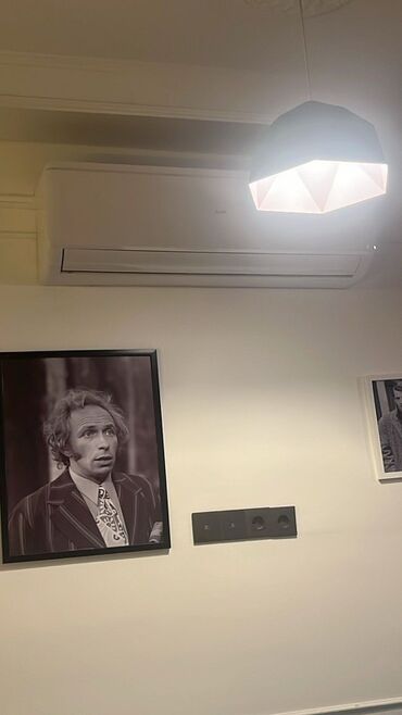 Digər restoran, kafe avadanlığı: Kafe/şirniyyat vitrini və mətbəx avadanlığı paketi Təsvir: - Ön — 18