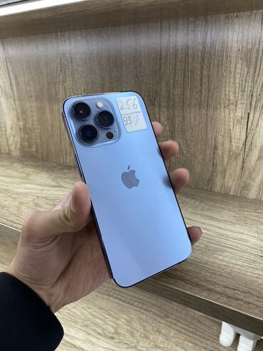 телефон iphon: IPhone 13 Pro, Скидка 10%, Б/у, 256 ГБ, Blue Titanium, Защитное стекло, Чехол, В рассрочку, 93 %