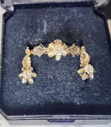 золота кольца: Комплект с бриллиантами СССР Проба золота кольцоа- 750 Проба золота