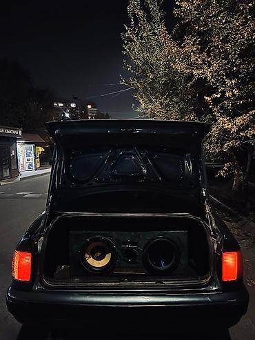 Audi: Audi S4: 1993 г., 2.6 л, Механика, Бензин, Седан — 9