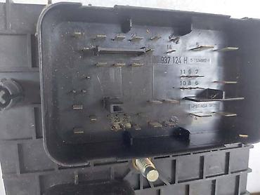 mazda: 45.KUTIJA SA OSIGURACIMA ZA VOLKSWAGEN OSTALO - 1K0937124H | KUTIJA — 2