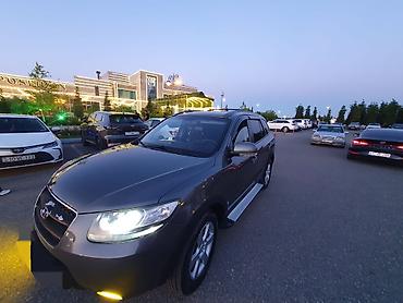 prado 4 mator: Hyundai Santa Fe SUV - Korpus: tünd boz rəng, 5 qapı, dam relsləri — 2