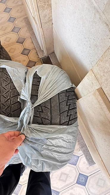 255 55 18 шины: Зимние шины 235/55 R18 - Тип: зимние (ненашипованные) - Размер — 4