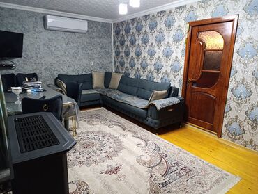 əmircanda bina evi: 3 комнаты, 100 м², Нет кредита, Средний ремонт