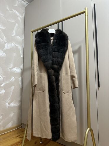 пальто кашемир: Пальто, Зима, Кашемир, Длинная модель, S (EU 36), M (EU 38)