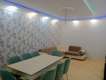 Həyət evləri və villaların satışı: 2 mərtəbəli həyət evi - Ümumi görünüş: Daş hasarla əhatələnmiş həyət — 9