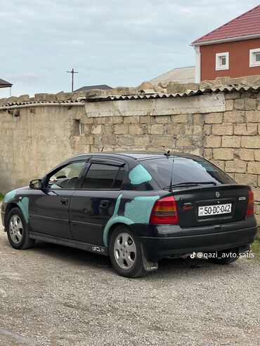 Opel: Opel Astra G sedan – qara rəng Texniki və dizayn: - ECOTEC benzin — 10