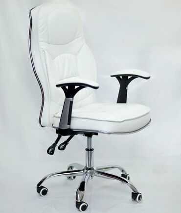 Ofis və oyun kresloları: Yeni, Təkərli, Qolları tənzimlənir, Dəri — 27