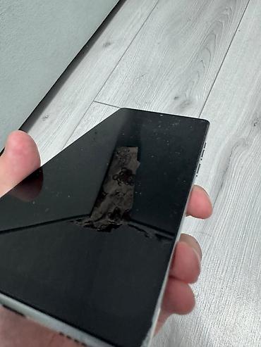 google pixel 1: Смартфон с тройной основной камерой и большим безрамочным дисплеем - — 7