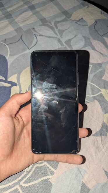 сколько стоит оперативная память: Xiaomi, Mi 10T, Б/у, 256 ГБ, цвет - Черный, 2 SIM, eSIM