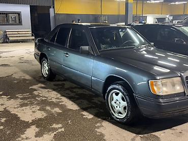 yeşqa maşın: Mercedes-Benz E 230: 2.3 l | 1990 il Sedan — 5