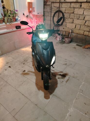 Mopedlər,skuterlər: Salam moped satilir sadece apqi satqi senedi var 49 kubdu sureti 60 70 — 5