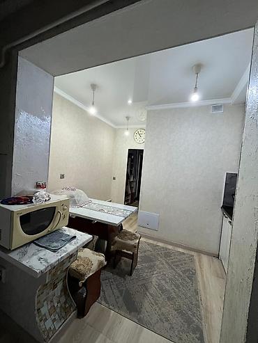 Продажа квартир: 3 комнаты, 74 м², 105 серия, 2 этаж — 9