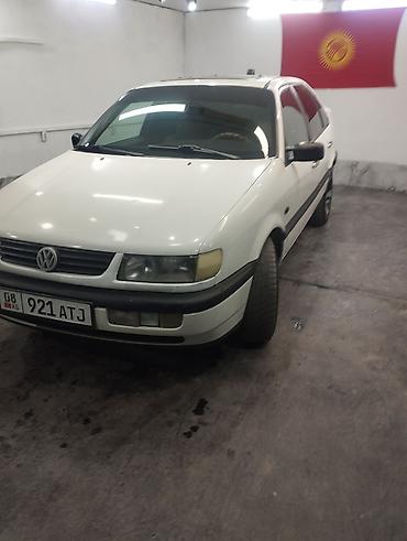 id4 crozz: Volkswagen Passat: 1994 г., 1.8 л, Механика, Газ, Седан — 2