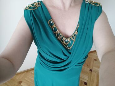 длинное платье темно зеленого: Вечернее платье, Длинная модель, Без рукавов, Открытая спина, 2XL (EU 44)