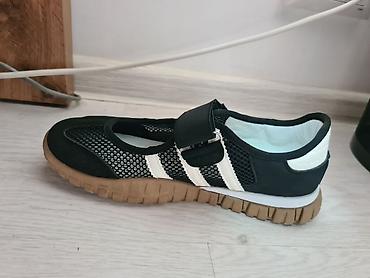 adi: Кроссовки, 37, 37.5, 38, Adidas, Новый, цвет - Черный — 1