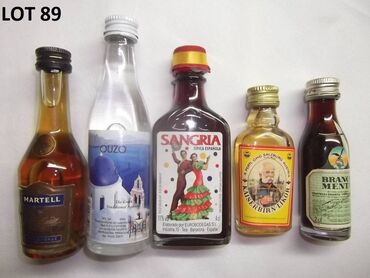 Ostali predmeti za umetnost i kolekcionarstvo: Mini Bottle unučići fraklići čokanji Kao sa slika . Zainteresovanima — 29