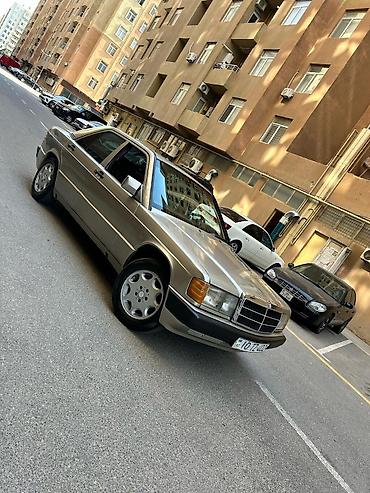 190 ehtiyat: Mercedes-Benz 190 (W201) sedan mator 2benzin mexanika beznömredi — 1