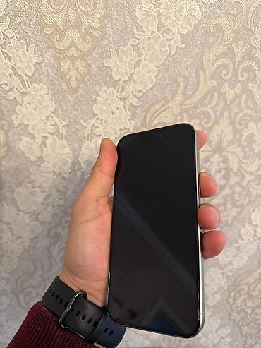 Apple iPhone: IPhone 15 Pro, Natural Titanium, Face ID — 9