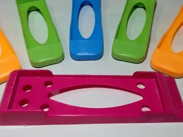 Ostali uređaji: Plastični držač za brusne kamene Služi za na njih stavljanje ravnih — 6