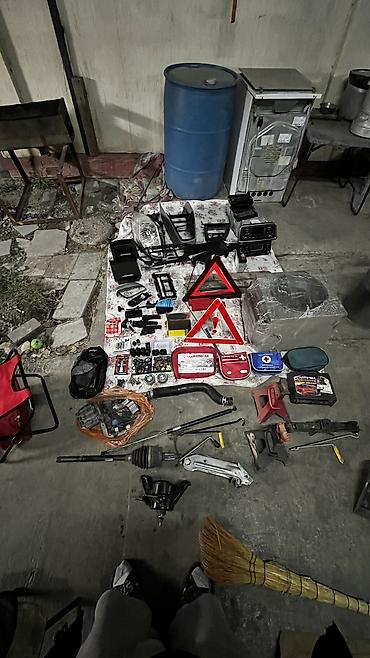 Другие автозапчасти: Большой набор автотоваров и запчастей (разные позиции) Состав по — 3